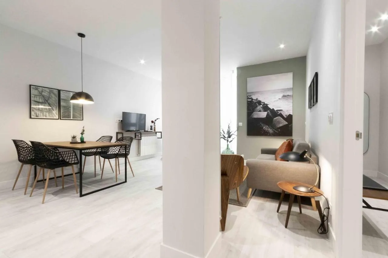 The Rentals Collection - Getaria San Sebastian Appartement